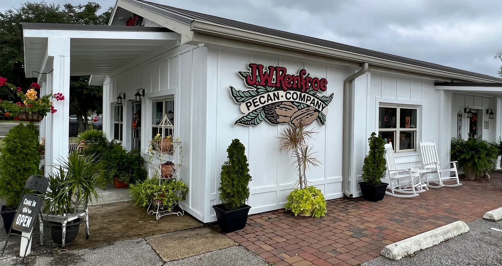 More to Love: The Story Behind Renfroe Pecan's Main Street Location